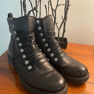 Miz Mooz combat boots, size 37 (6.5-7)